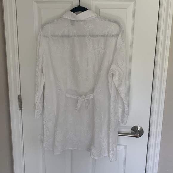 E•col•o•gie  white linen embroidered tunic blouse size XL - Picture 4 of 7